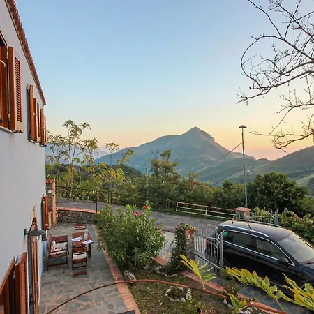 3 Bedroom Stunning In *
