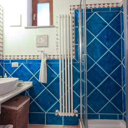 3 Bedroom Stunning In ماراتييا