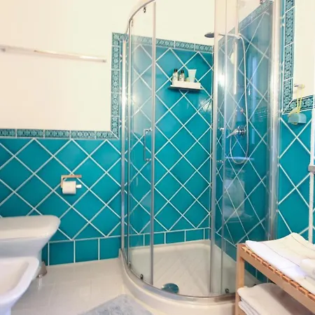 3 Bedroom Stunning In * ماراتييا